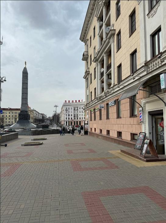 Два барбершопа с идеальным расположением